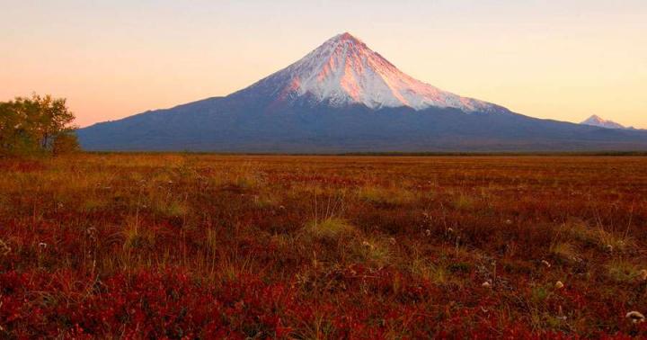 Kamchatka: ข้อมูลที่เป็นประโยชน์สำหรับการเดินทางอย่างอิสระ สถานที่ท่องเที่ยวใน Kamchatka